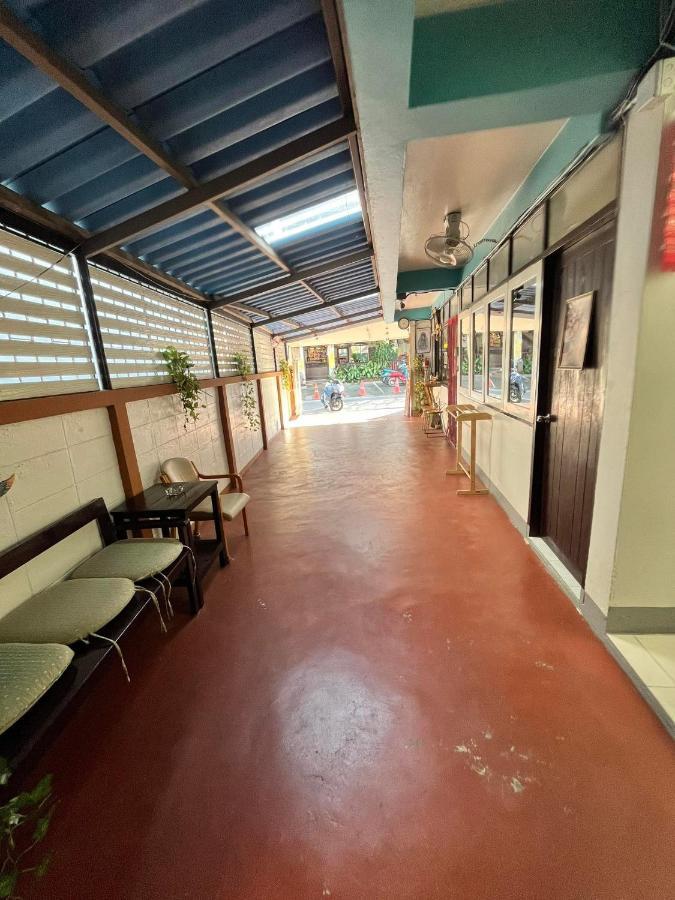 清邁Baan Rachaya公寓 外观 照片