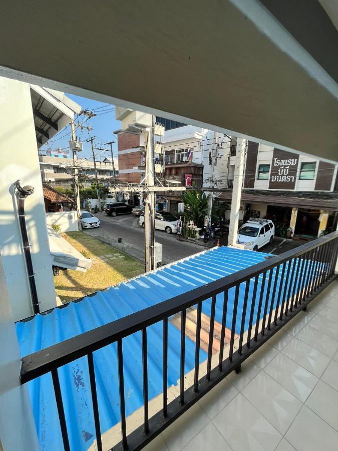 清邁Baan Rachaya公寓 外观 照片